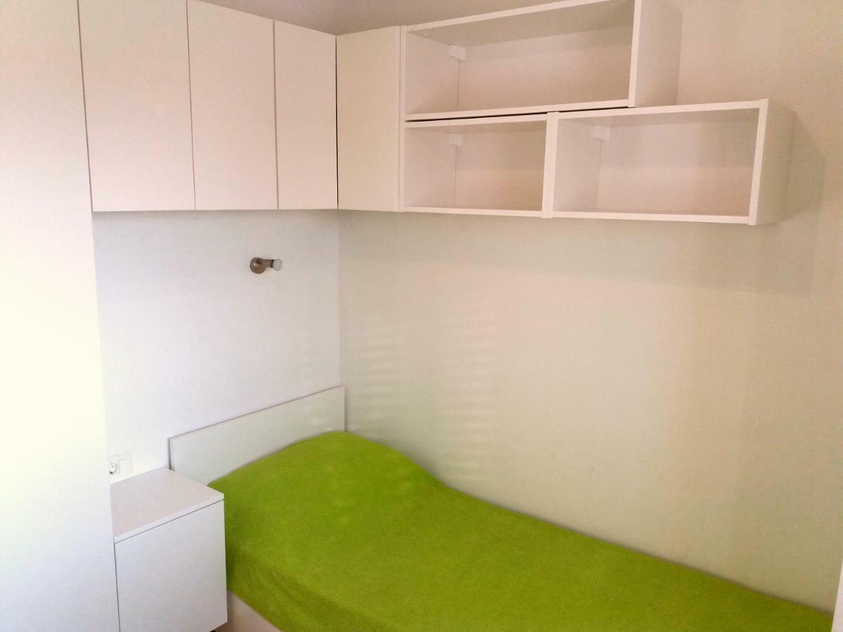 Apartments Mestrovic โลปาร์ ภายนอก รูปภาพ